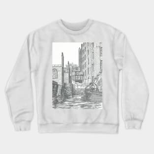 THE TOWN OF RAMSGATE PUB WAPPING  LONDON Crewneck Sweatshirt